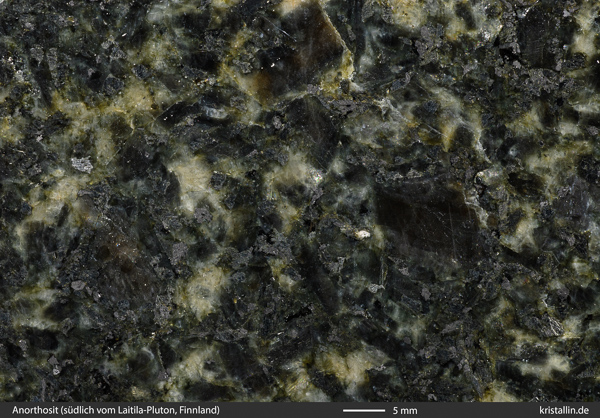 Anorthosite south of Laitila