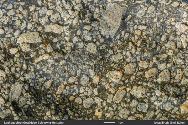 Leukogabbro, Geschiebe, leucogabbro, erratic