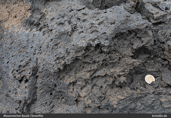 Blasenreicher Basalt