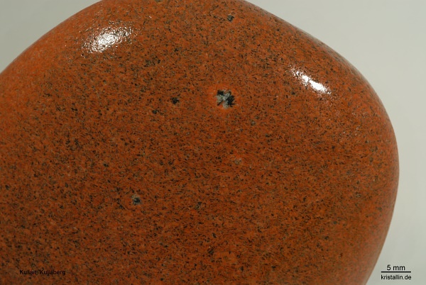 kullaite 
