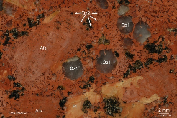Zwei Quarzgenerationen im Rd-Rapakiwi