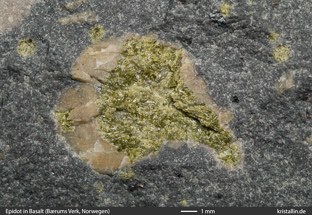 epidote replacing plagioclase